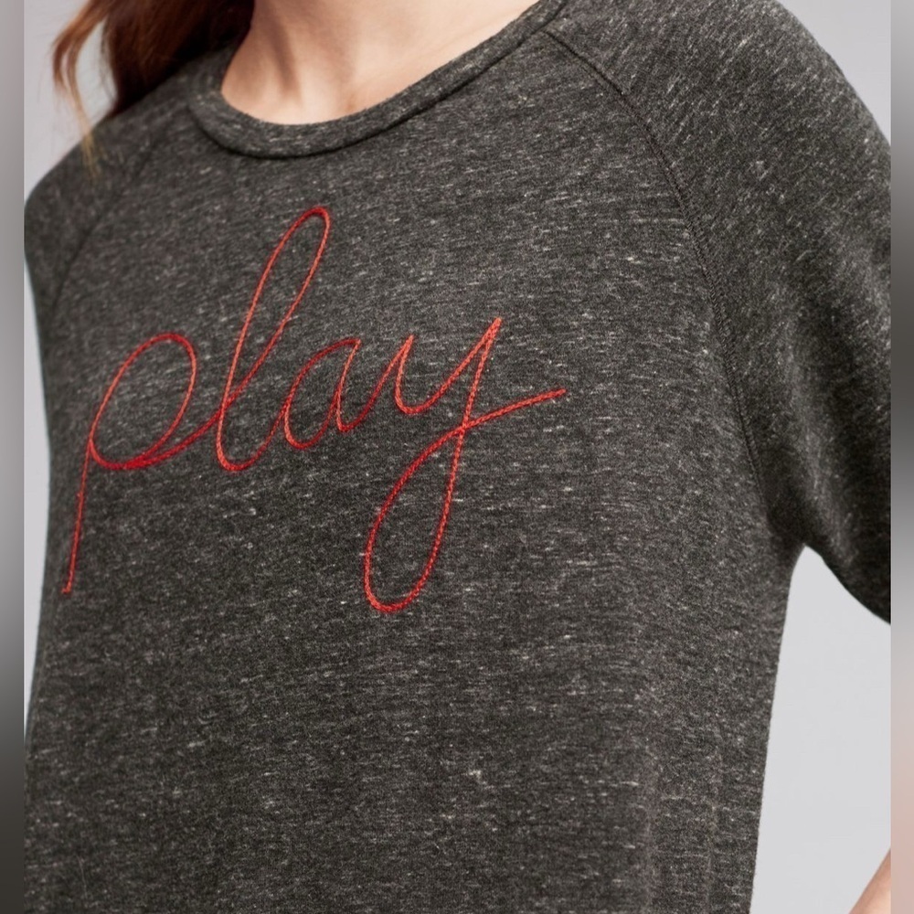 SUNDRY BLACK SPACE DYE LONG RAGLAN SLEEVE EMBROIDERED PLAY SWEATSHIRT SZ 1/SMALL - Picture 6 of 8